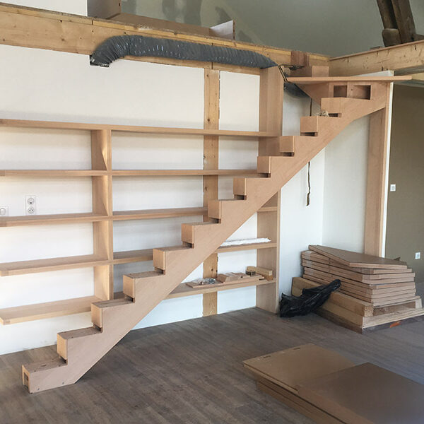 Escalier sur-mesure Menuiserie Peysieux - Novalaise