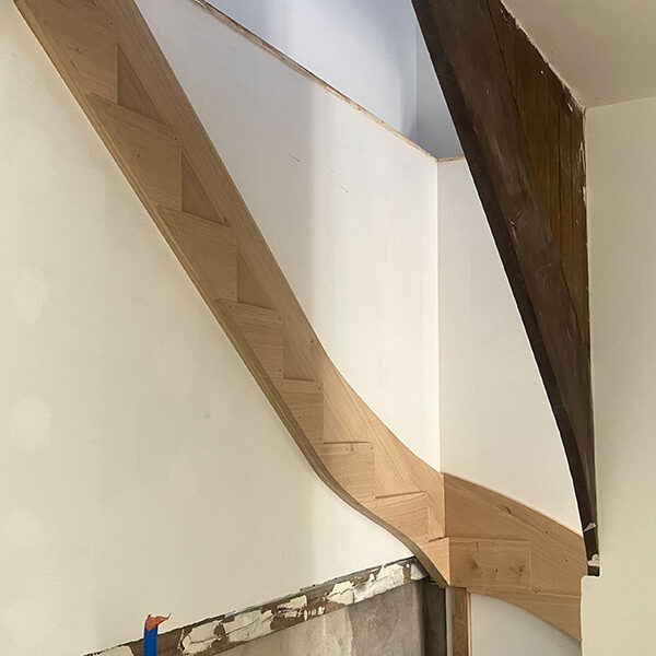 Escalier sur-mesure Menuiserie Peysieux - Novalaise