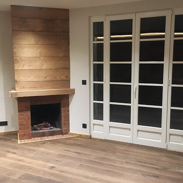 Habillage cheminée - Menuiserie Peysieux