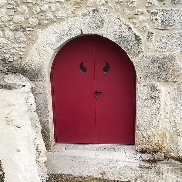 Création à l'identique d'une porte caveau