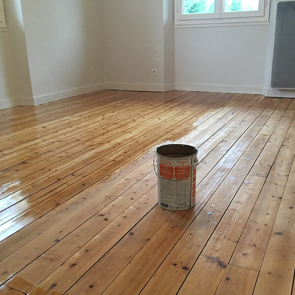 Pose et rénovation de parquets massifs - Menuiserie Peysieux - Novalaise