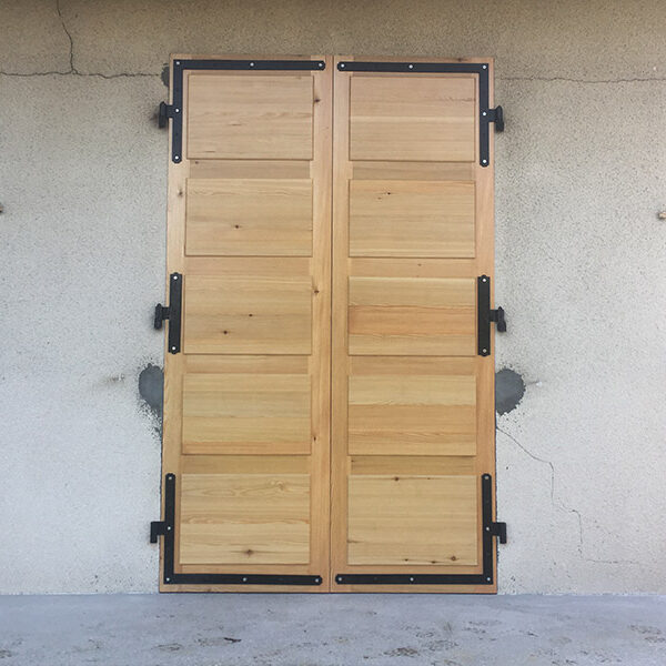 Volets sur mesure - Menuiserie Peysieux