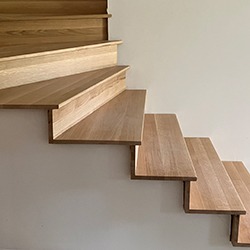 Escaliers sur-mesure - Menuiserie Peysieux